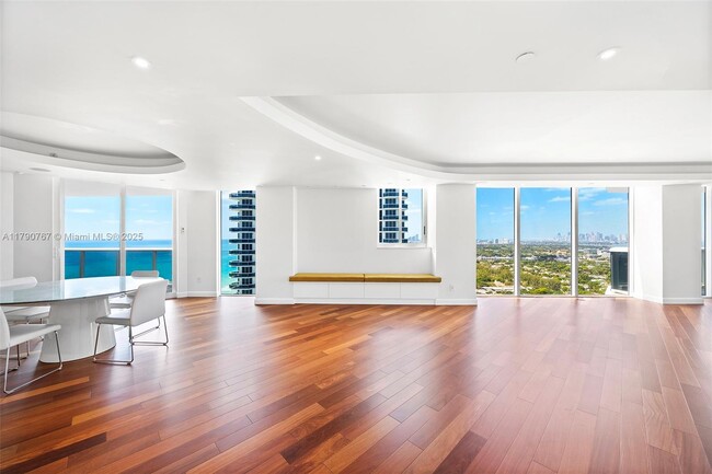 Building Photo - 4779 Collins Ave