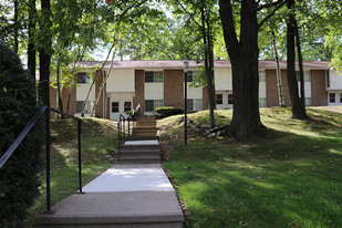 Building Photo - Morgan Manor