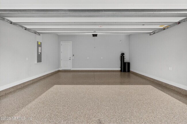 Building Photo - 105 Wye Rd