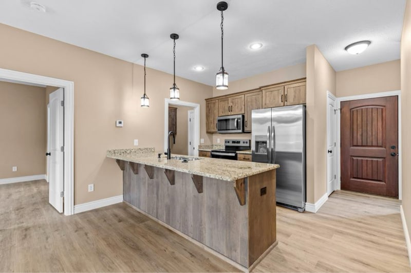 Building Photo - 102 E Mills Rd