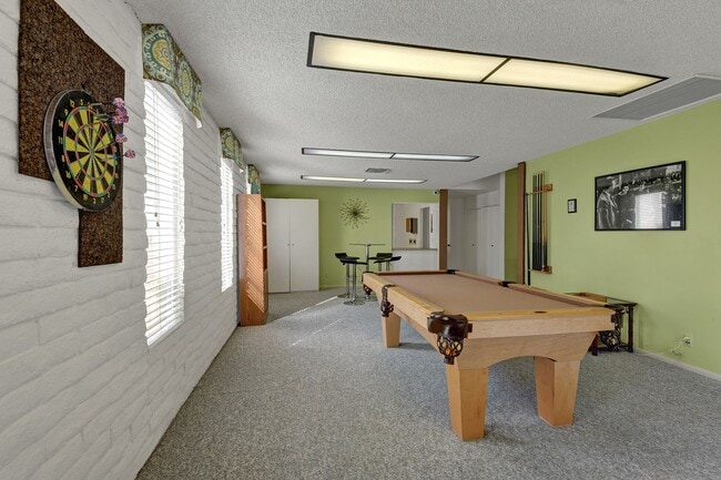 Building Photo - 73895 Saquaro Ct