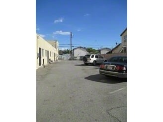 Building Photo - 1436 Walnut Ave