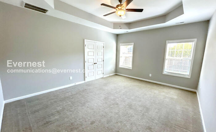 Building Photo - 1020 Echo Rdg Rd