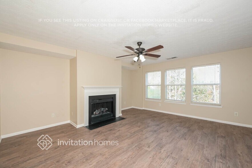 Building Photo - 3121 Farmstead Ct