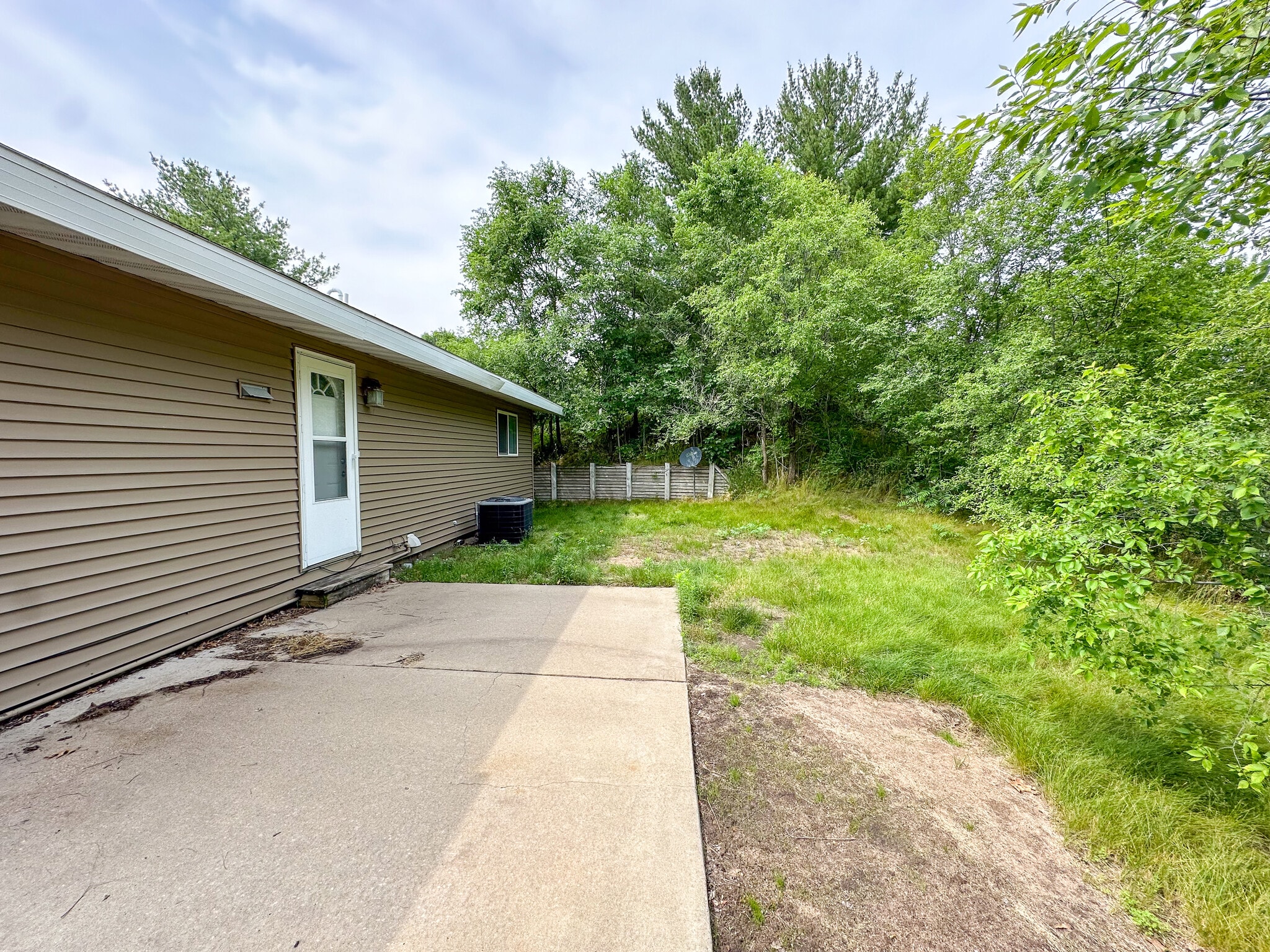 Building Photo - 1118 Stuhr Ct