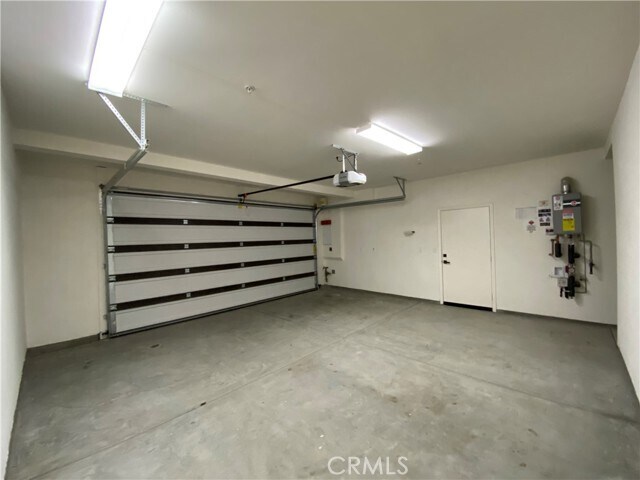 Building Photo - 140 Hemisphere