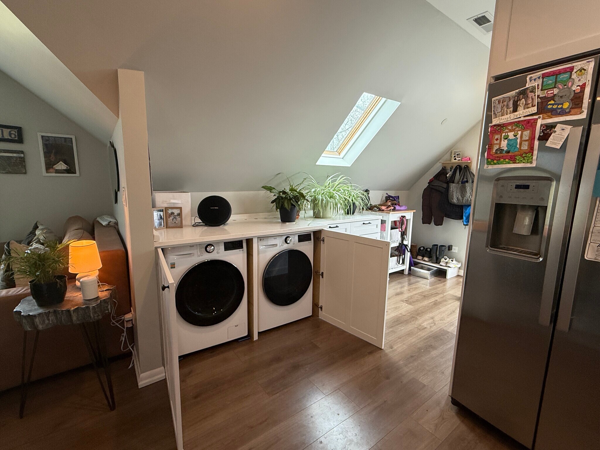 Building Photo - 2103 W Eastwood Ave