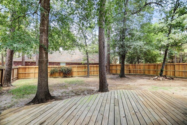 Building Photo - 23 Rosewater Pl