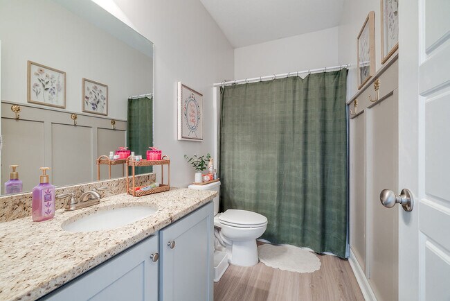 Building Photo - 106 Cobbleton Dr