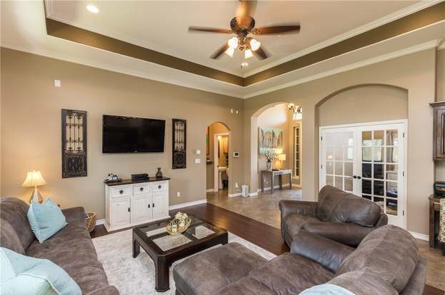 Building Photo - 15134 Barataria Dr