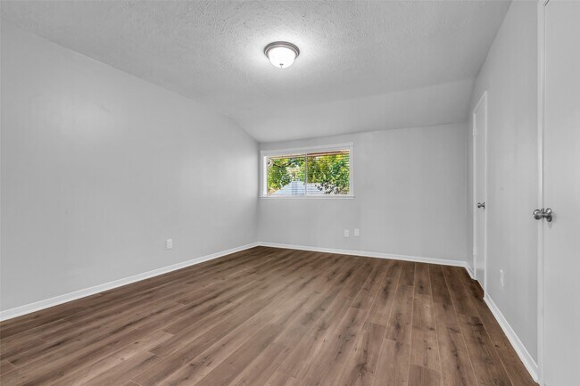 Building Photo - 11110 Sageknight Dr