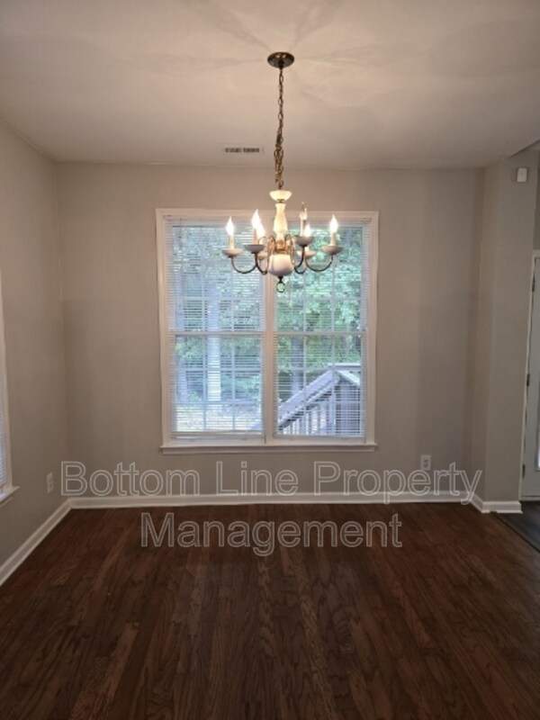 Building Photo - 7803 Harrington Woods Rd