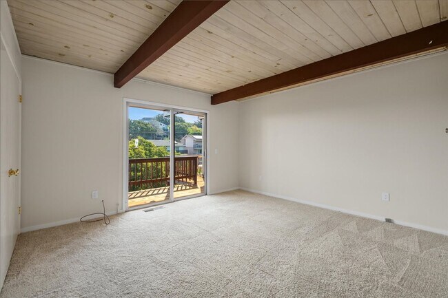 Building Photo - Private Belmont Home | 3 Bed | 3 Bath | 2,272 Sq. Ft.
