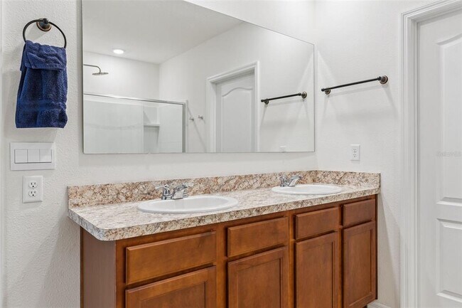 Building Photo - 1422 Fox Squirrel Dr