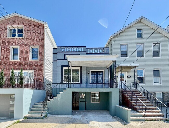 Building Photo - 42 Greenville Ave