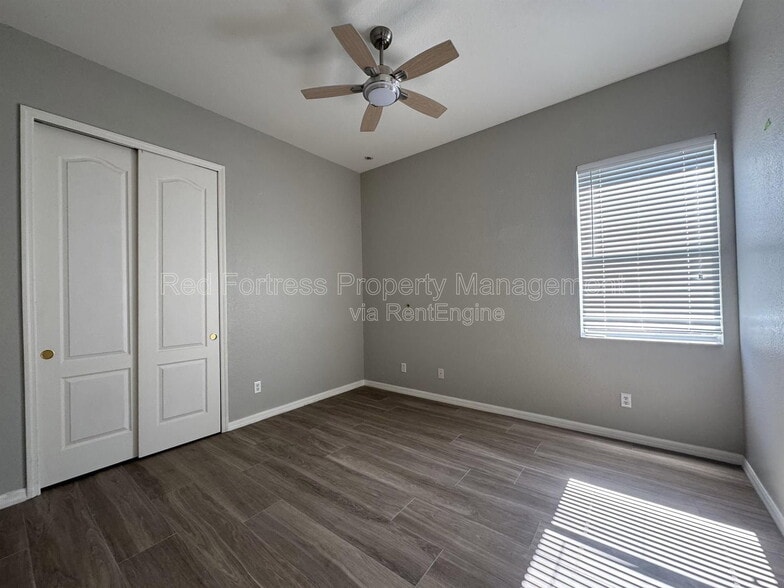 Building Photo - 2531 Sawgrass Lake Ct