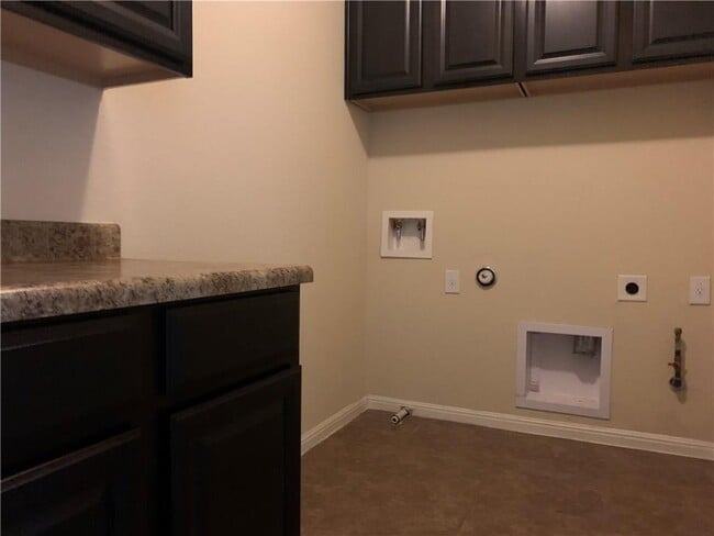 Building Photo - 14001 Avery Ranch Blvd