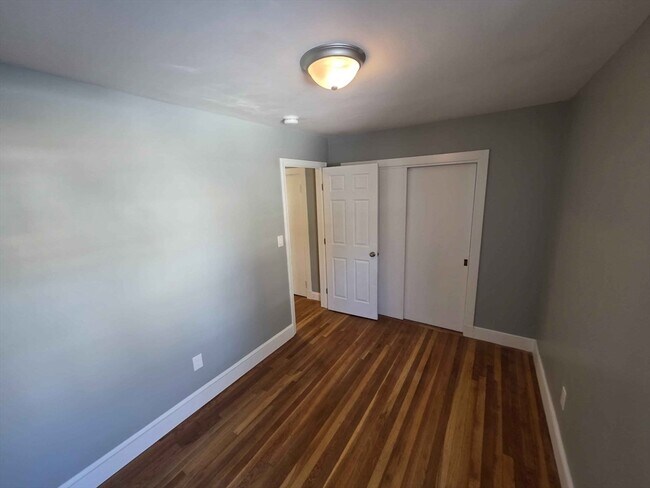 Building Photo - 14 Seagirt Ave