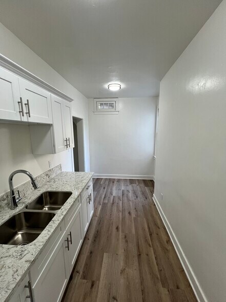 Building Photo - 1740 Winona Blvd