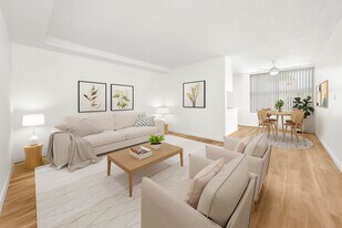 Building Photo - Palmera