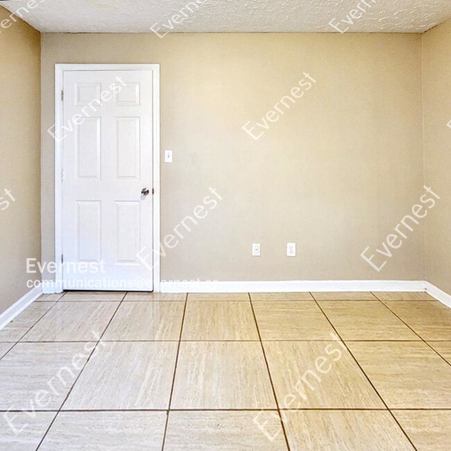 Building Photo - 425 Brunswick Cir