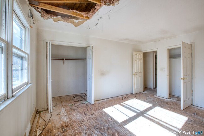 Building Photo - 76 Caesar Dr