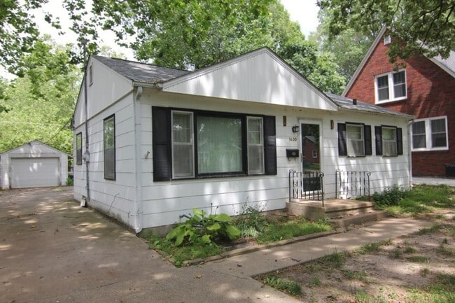 Building Photo - 1630 Morningside Dr