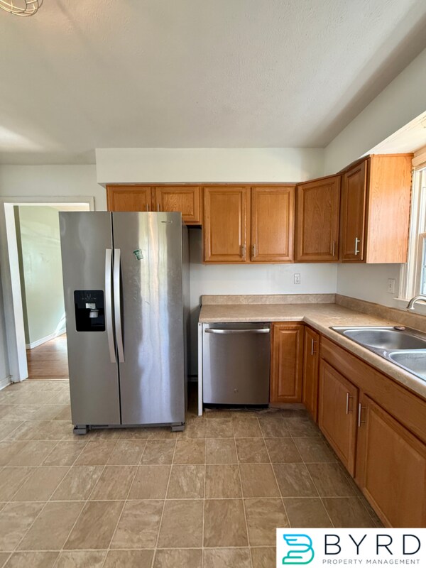 Building Photo - 1102 Pennsylvania Ave