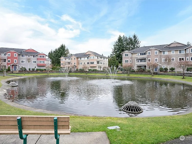 Building Photo - 13405 97th Ave E