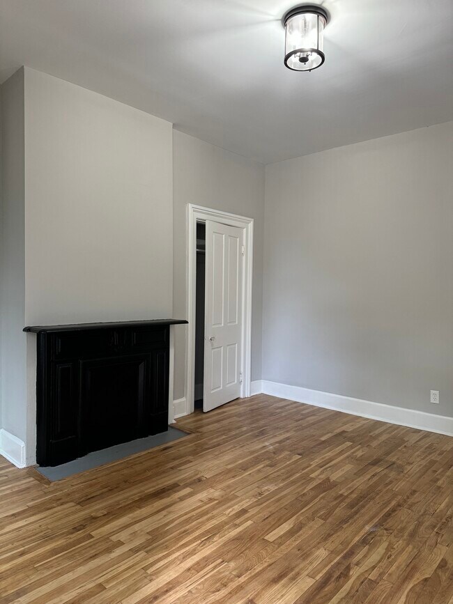 living room /closet - 1314 Chase Ave