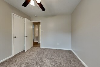 Building Photo - 29122 Waltham St