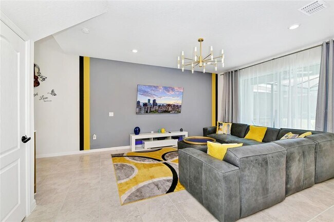 Building Photo - 7212 Oakmoss Loop