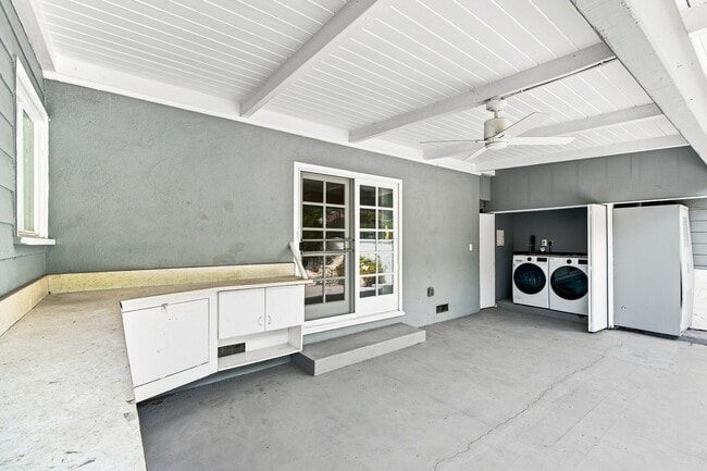 Building Photo - 259 Sturtevant Dr