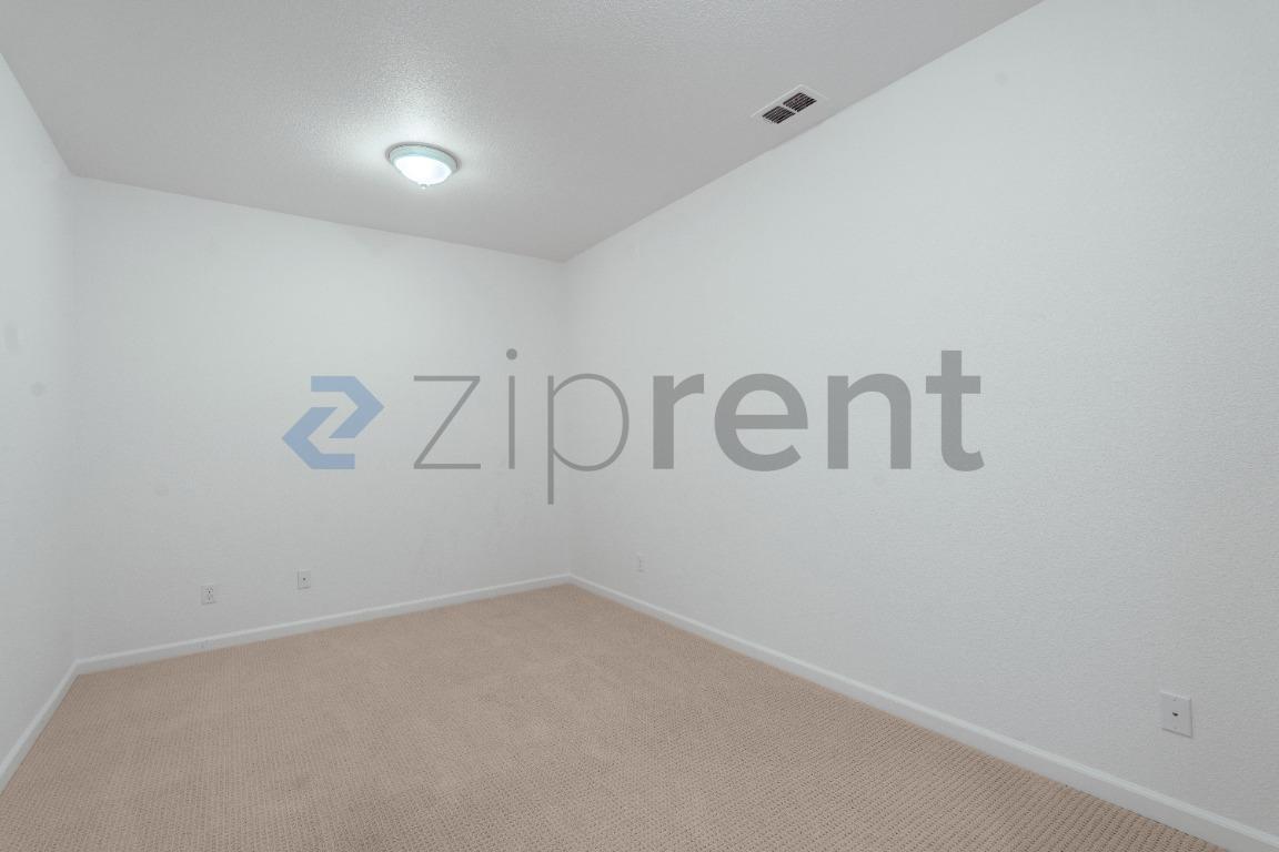 Building Photo - 6704 Camacha Way