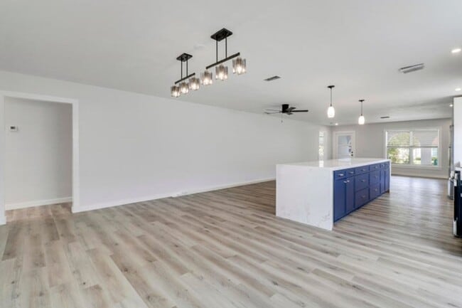 Building Photo - 748 Tallapoosa St