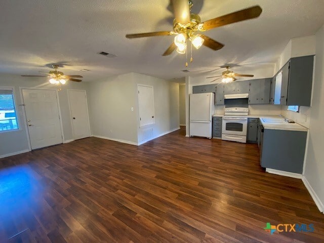 Building Photo - 106 Huff St