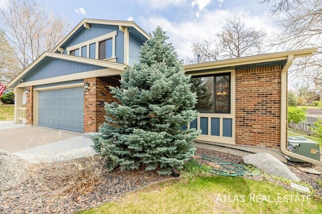 Building Photo - 4620 W 108th Pl