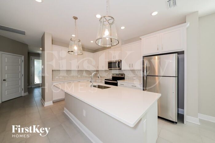 Building Photo - 5331 Spanish Moss Cv