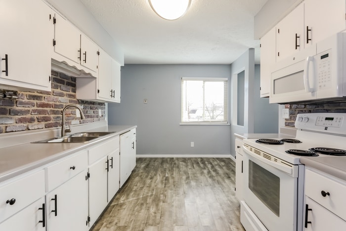 Building Photo - 1233 Plymouth Rock Way