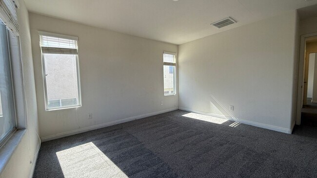 Building Photo - 8967 W Ryan Creek Ave