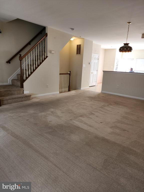 Building Photo - 507 Sylvan Ct