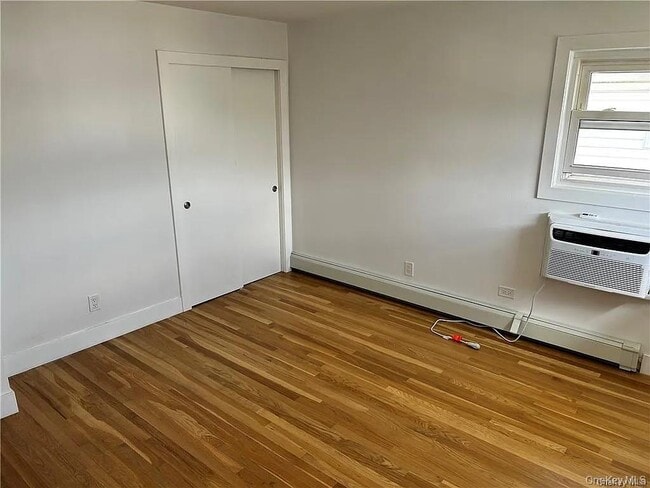 Building Photo - 156-33 80th St