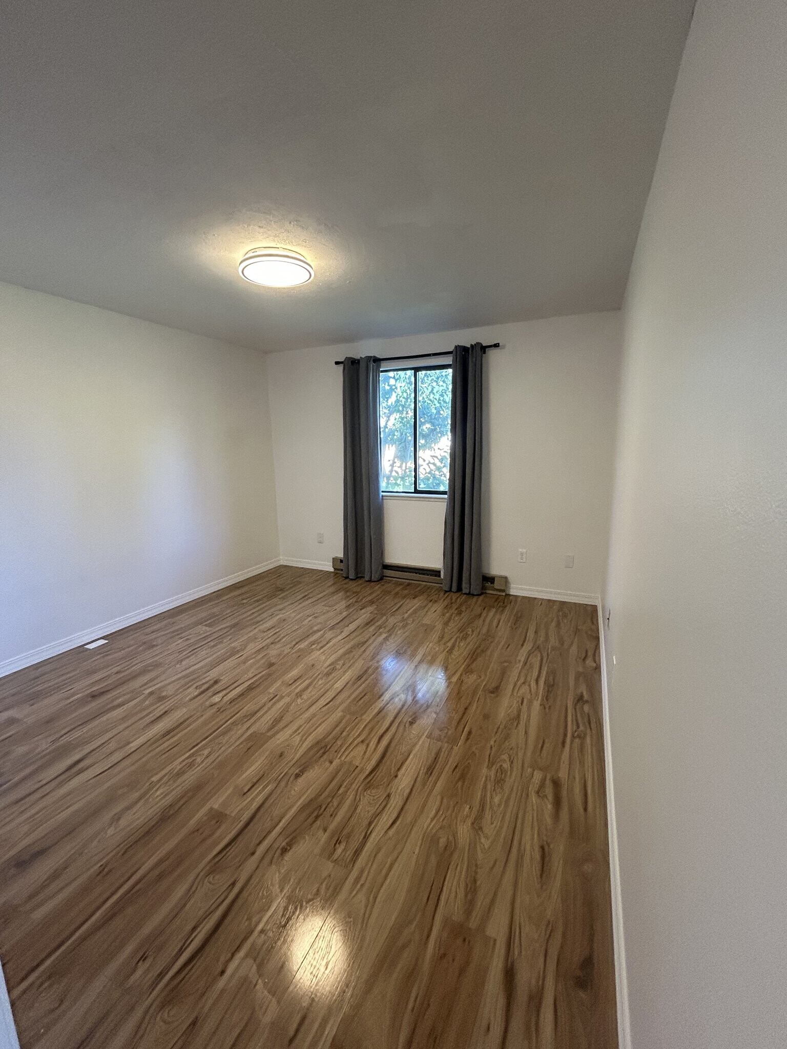 Building Photo - 1808 Regal St