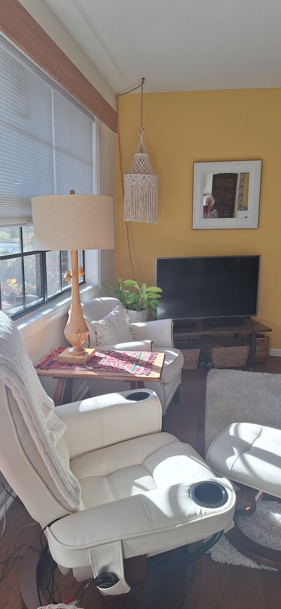 Building Photo - 807 W Trinity Ave