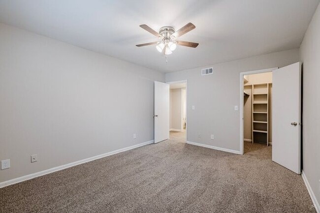 Building Photo - SPRING MOVE-IN SPECIAL - Reduced Rates on ALL Floorplans + Apply & Receive Approval by 02/28/26 e...