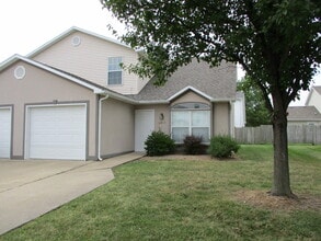 Building Photo - 2412 Calder Ct