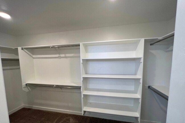 Building Photo - 632 Sugar Beet Dr