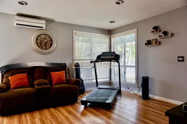 Building Photo - CHARMING & MODERN 2 BED 2 BATH 2 PARKING T...