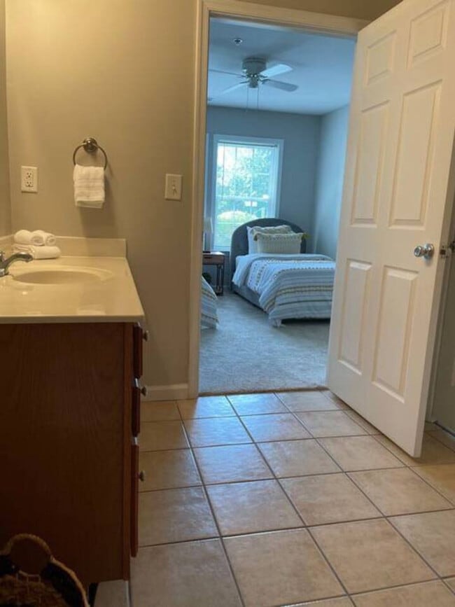 Building Photo - 3500 Clover Rd