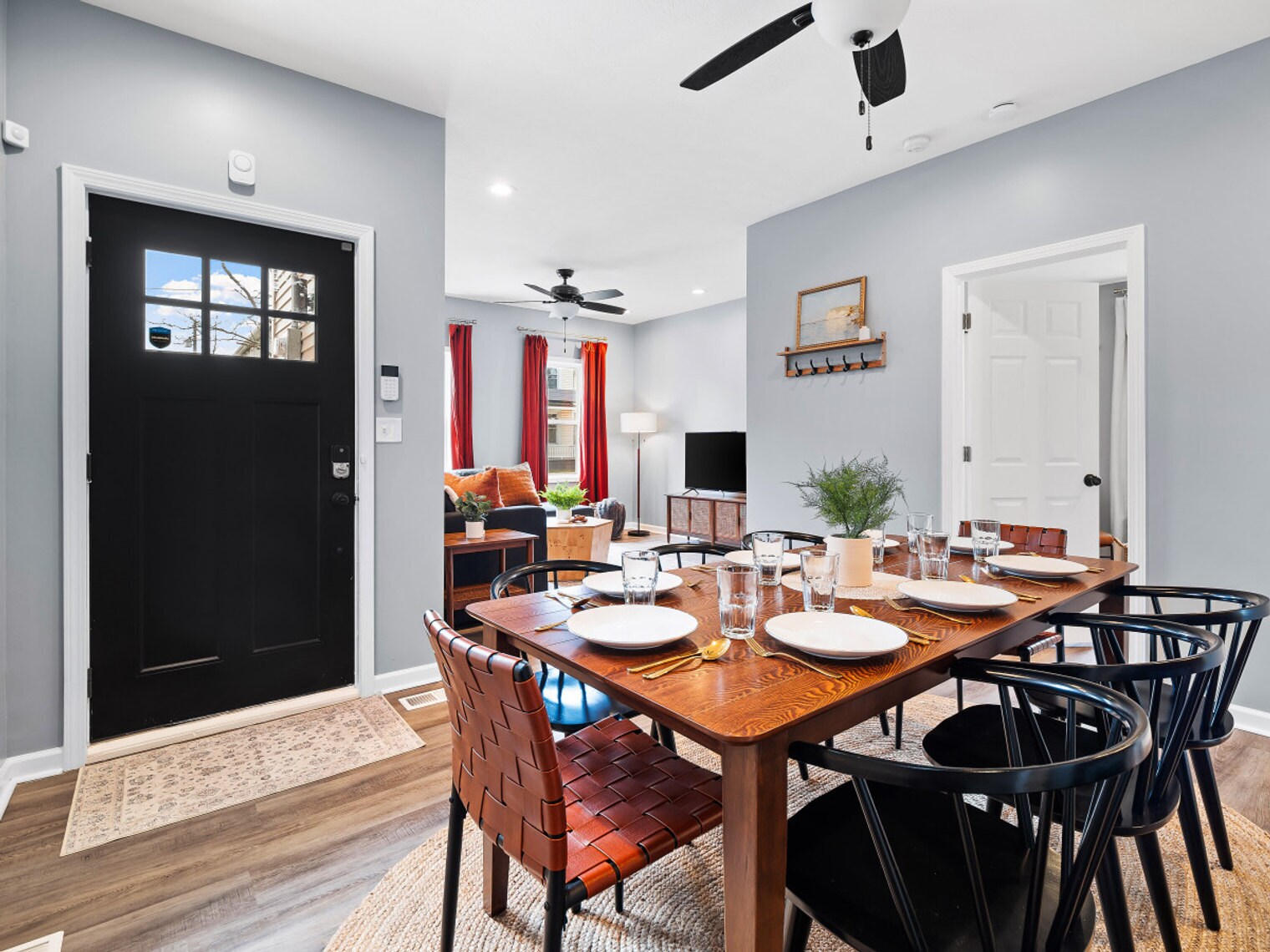 Building Photo - 6110 Lawn Ave